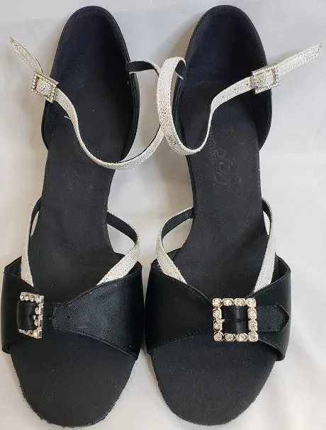 2.25" Elise -- Wide Heel Latin Sandal -- Black/Silver Stone Grip