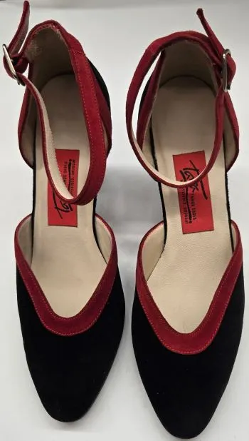 Style Pop 2.5"  Pavaditas -- Women's Tango Shoe -- Black/Red Suede