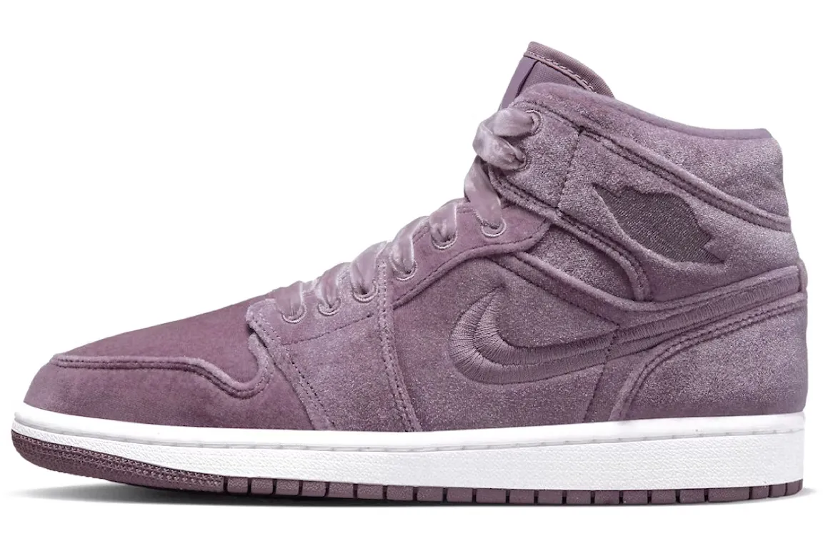 Air Jordan 1 Mid SE Purple Velvet (W) Versatile Neo Pop