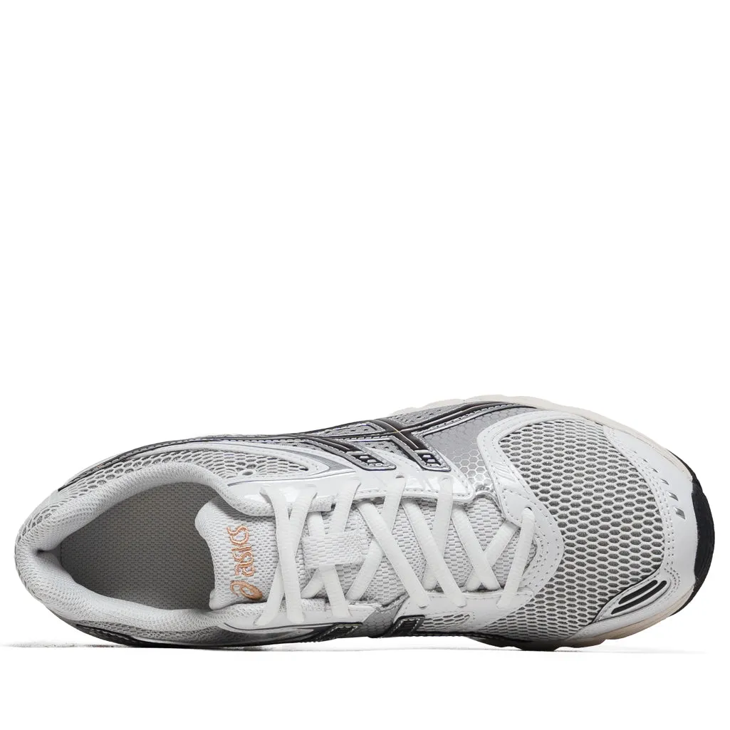 Smart Choice Well Cushioned Asics Gel-DS Trainer 14 - White/Honey Beige