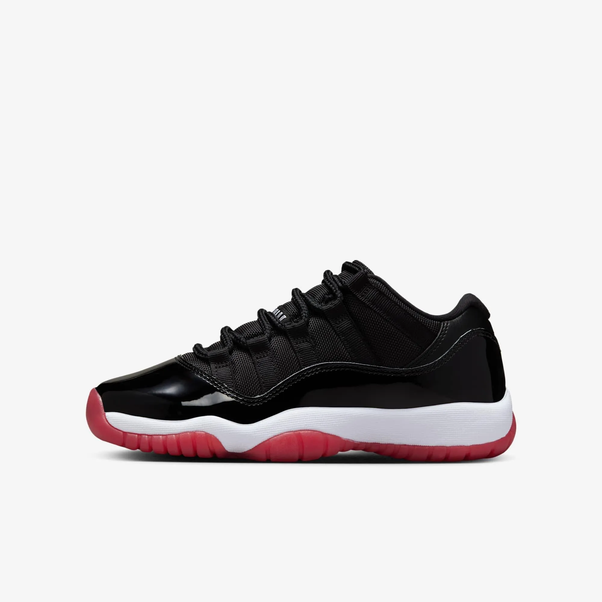 Urban use (GS) Air Jordan 11 Retro Low 'Playoffs / Bred' (2025) FV5121-006 Even Weight
