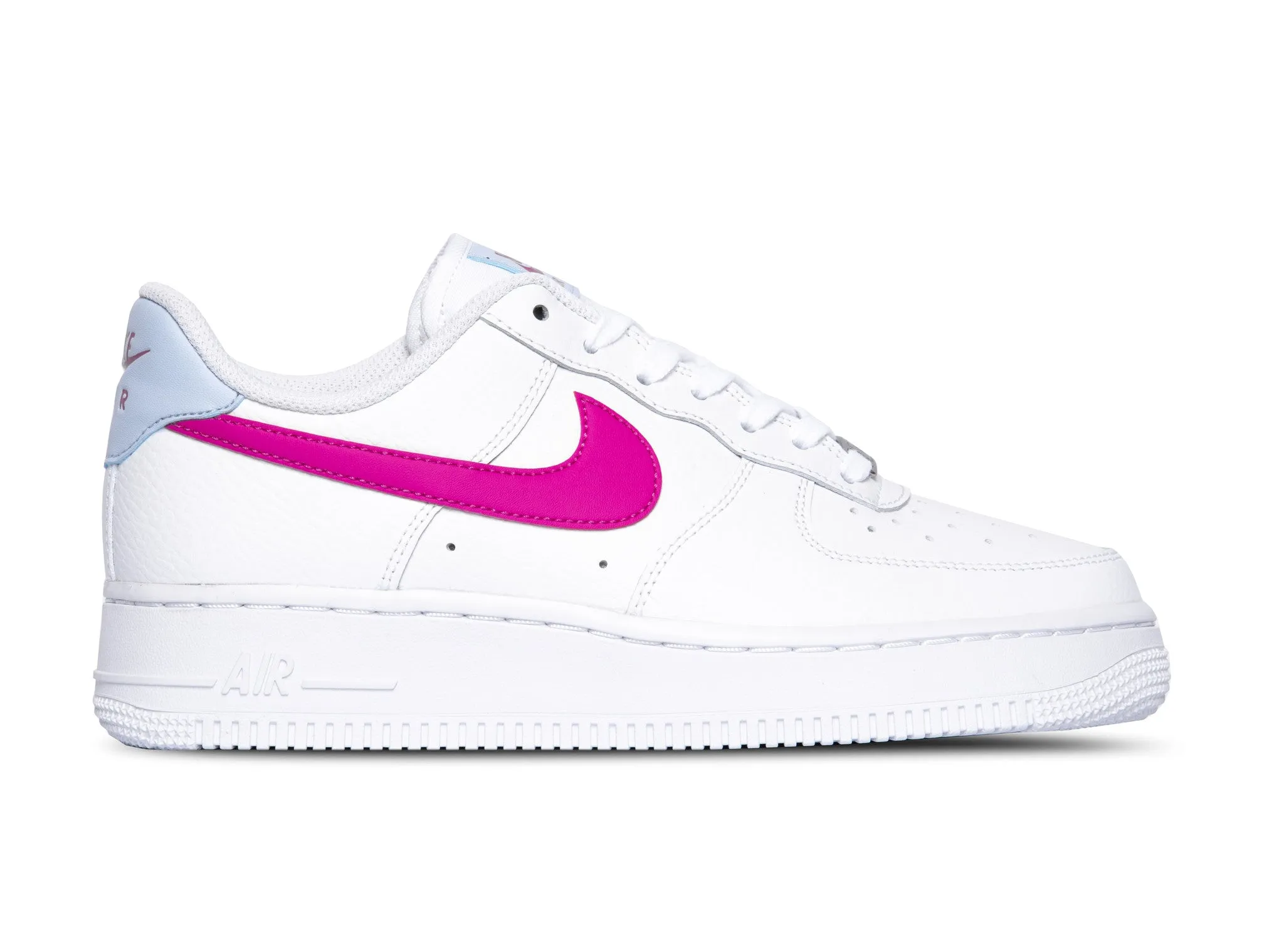 Air Force 1 '07 White Fire Pink (W) Modern mesh construction