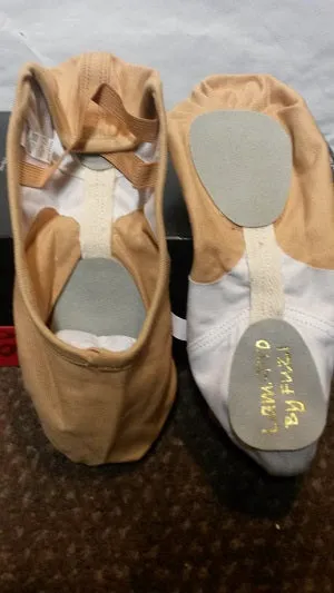 Neutral Base Lam Pro -- Canvas Split Sole Ballet -- Flesh
