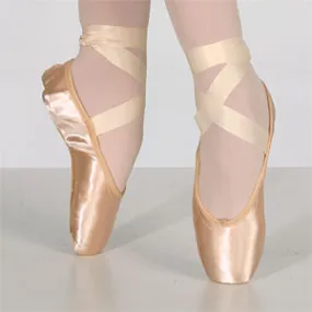 Classic -- Pointe Shoe -- European Pink SatIn Training