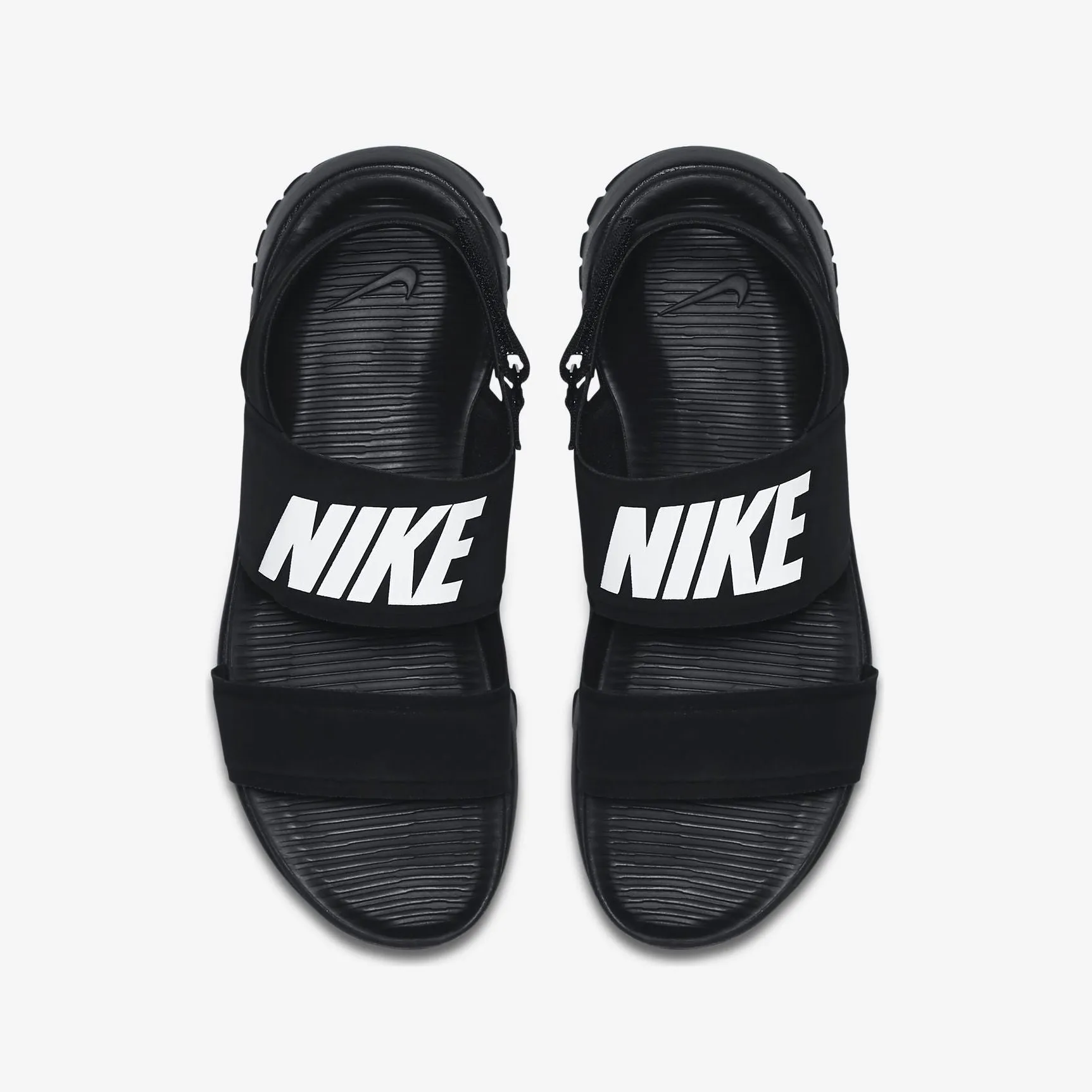 Rapid pace Nike Tanjun Sandals Black White (W)