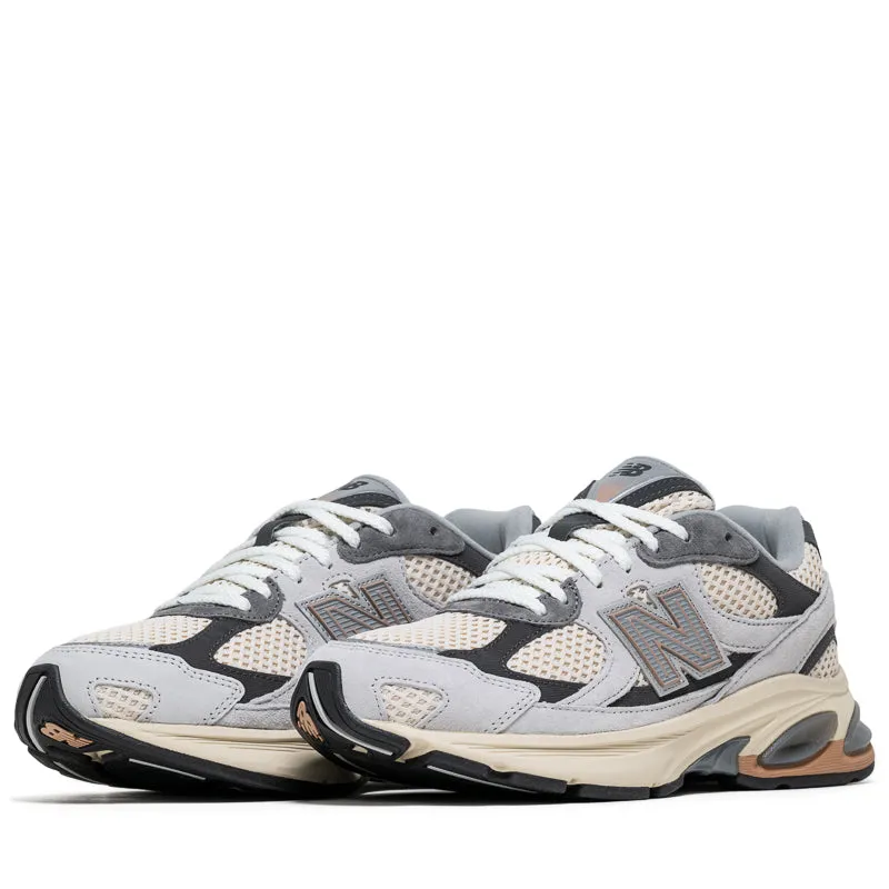 New Balance 2010 - Brighton Grey/Linen slip - on adventure - running shoes