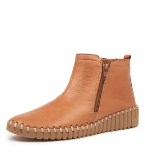 Pure Joy Subtle Lines Wonky Zip Boot By Stegmann