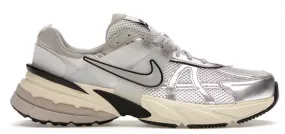 Ergonomic Design Nike V2K Run Summit White Metallic Silver (Women's)