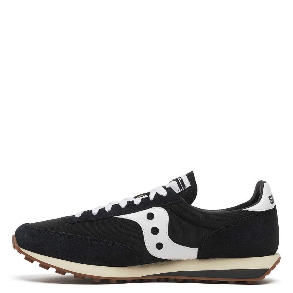 Energy Boost Saucony Trainer 80 in Black/White