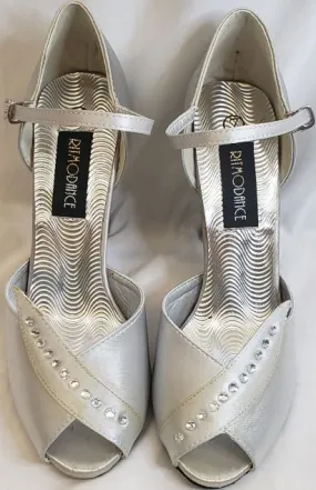 3.38" Hilda -- Closed Back/Open Toe Ballroom Shoe -- Silver Satin Antique Glow Form Ease