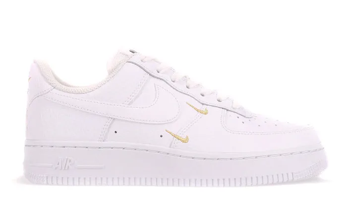Soul Walk Nike Air Force 1 ??07 Ess White Metallic Gold (W)