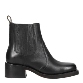 Frye Women's Campus Chelsea in Black/Crust Veg Work Tough Outdoor Essential Multi-Season Wear