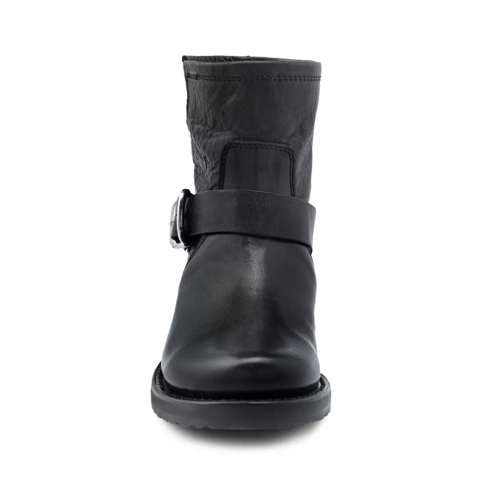 Full Guard Frye Women's Veronica Bootie in Black/Soft Full Grain Easy Match Boho Mood