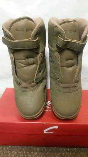 Hannah -- PU Hi-Top Split-Sole Dancesneaker -- Tan Run Free