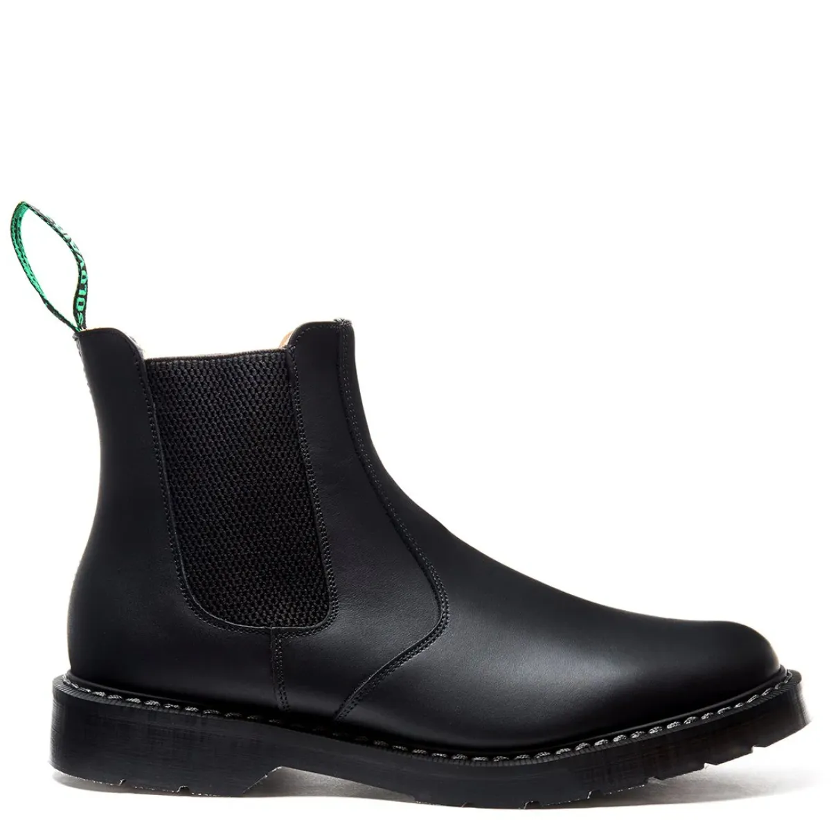 Lace-Up Closure Grippy Outsole Weather Resistant User Solovair Dealer Boot in Black Greasy Hardwearing Durability