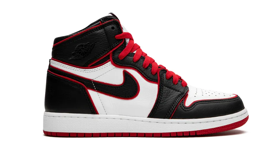Durable outsole Pearl Shine Jordan 1 Retro High Bloodline (GS)