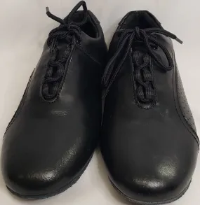 Lead -- Unisex Perforated Salsa Oxford -- Black Comfort Shank Moon Walk