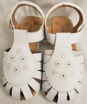 Arch Support Daily Walk Maia -- Girl's T-Strap Sandal -- White