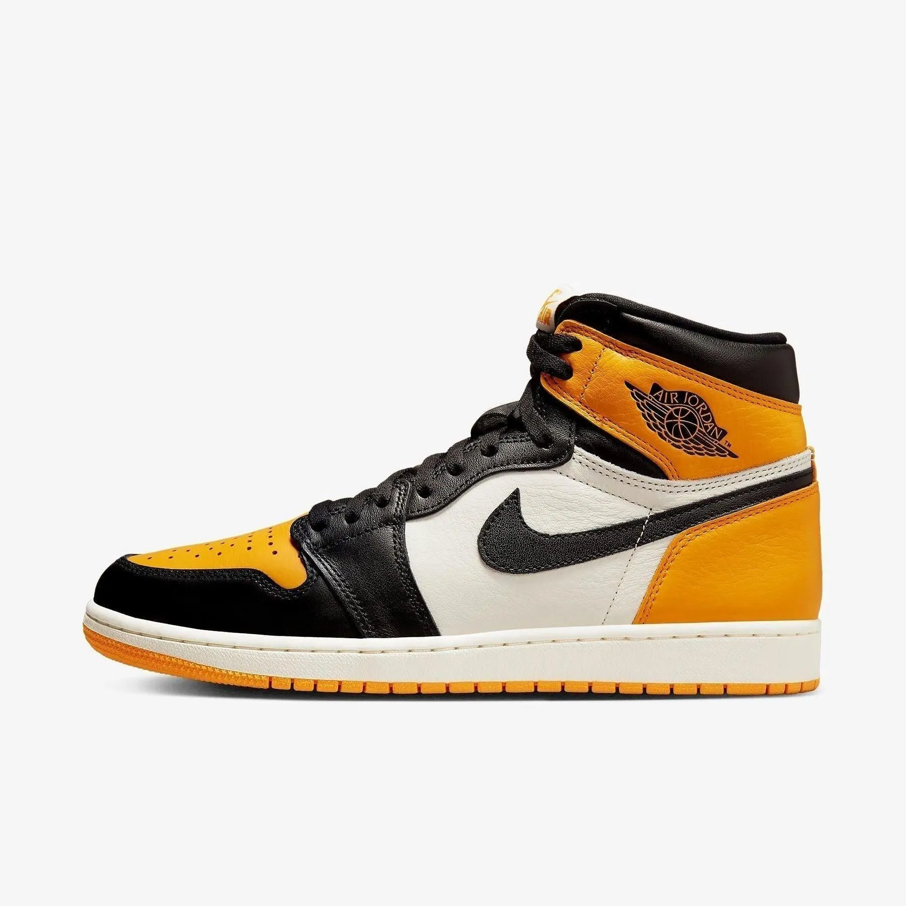 (Men's) Air Jordan 1 Retro High OG 'Yellow Toe / Taxi' (2022) 555088-711 Outdoor Comfort Cross Terrain