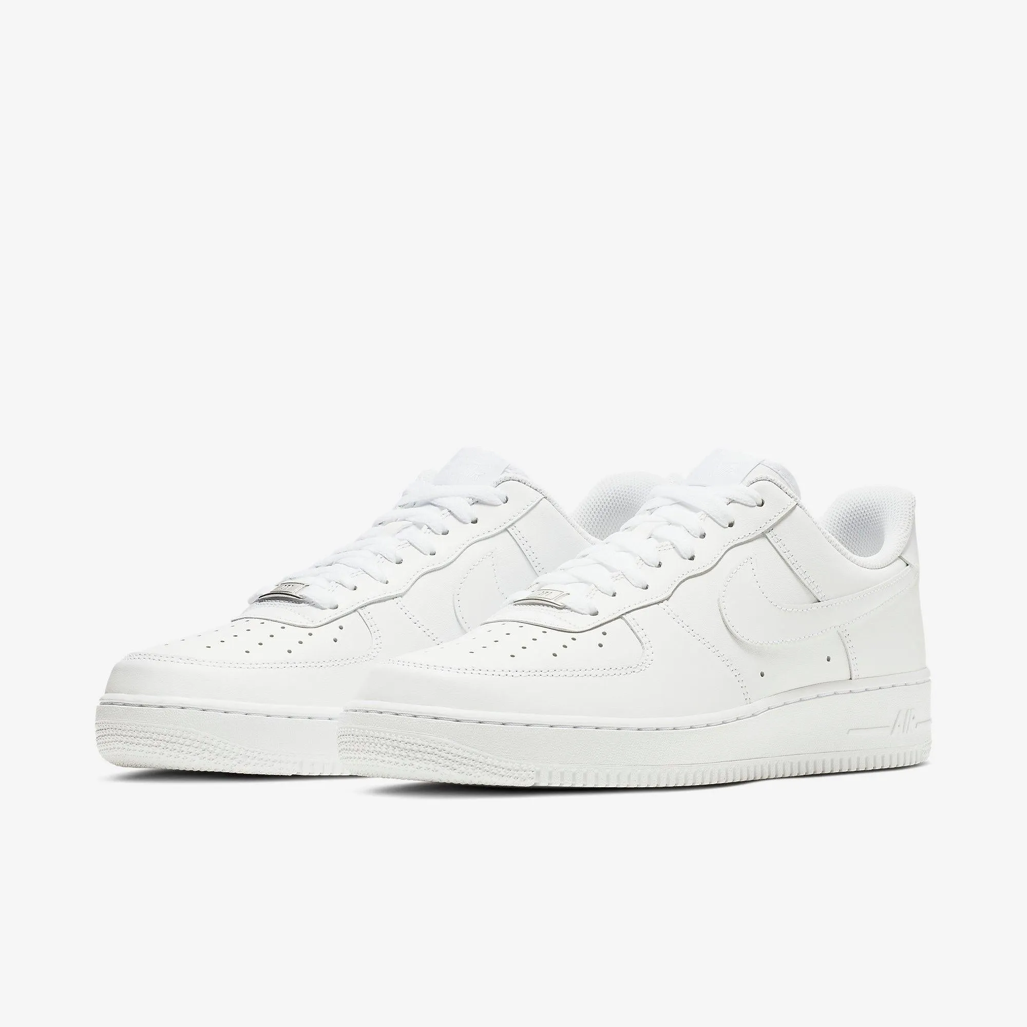 perforated upper Breathable Sockliner (Men's) Nike Air Force 1 Low '07 'Triple White' (2020) CW2288-111