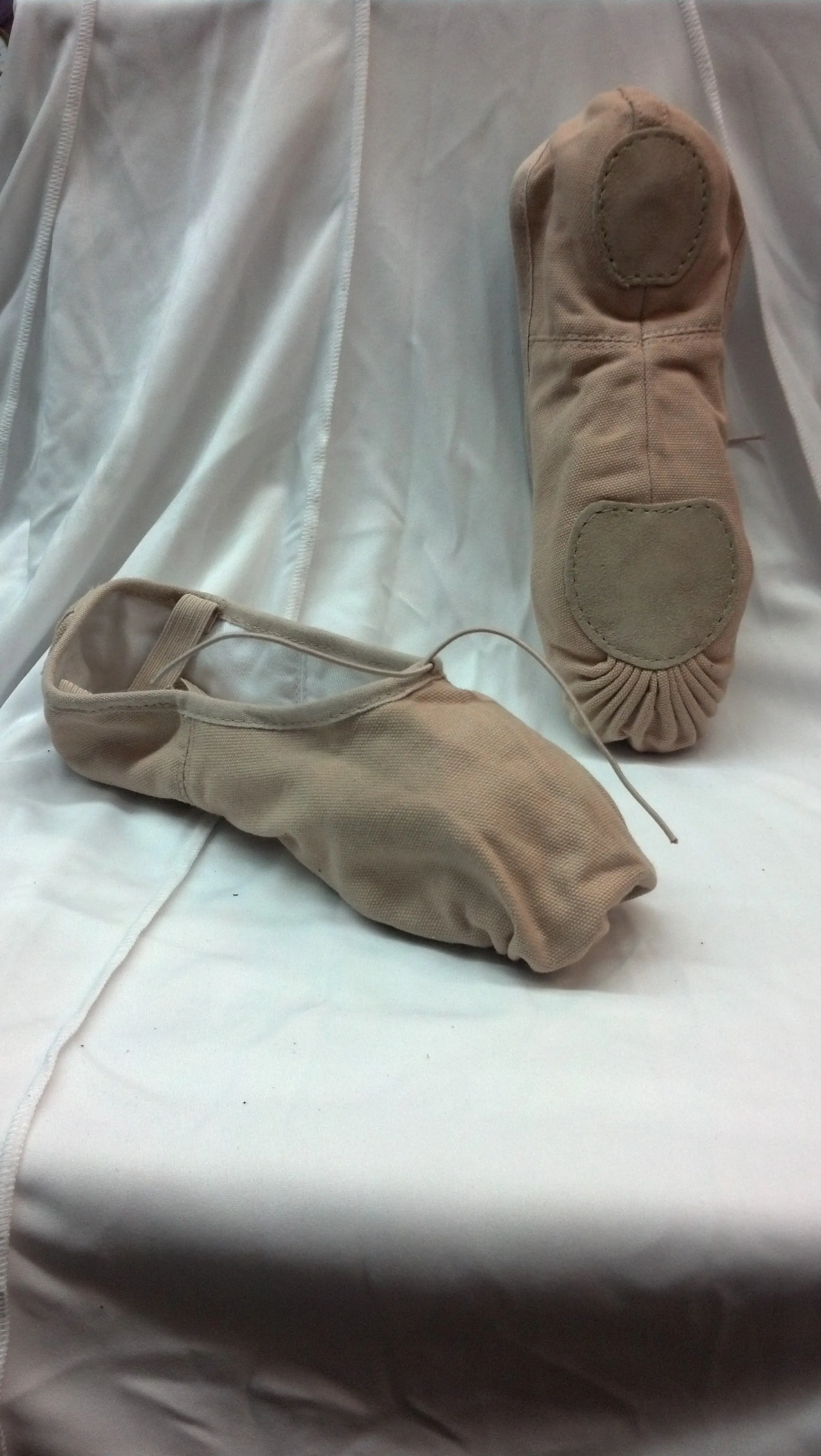 Torsion control Corner Style Nadav -- Canvas Split Sole Ballet -- Tan