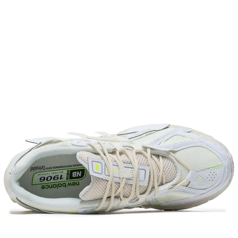treadmill shoes New Balance 1906A - White/Mint Flash