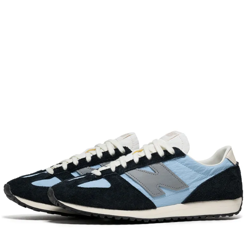 Soft Sole mid - top cut New Balance 471 - Light Chrome Blue/Black