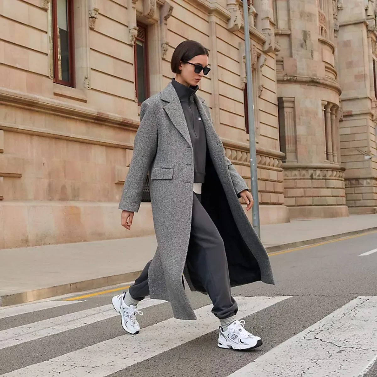 Water-resistant New Balance 530 in White with Natural Indigo Comfortable toe box