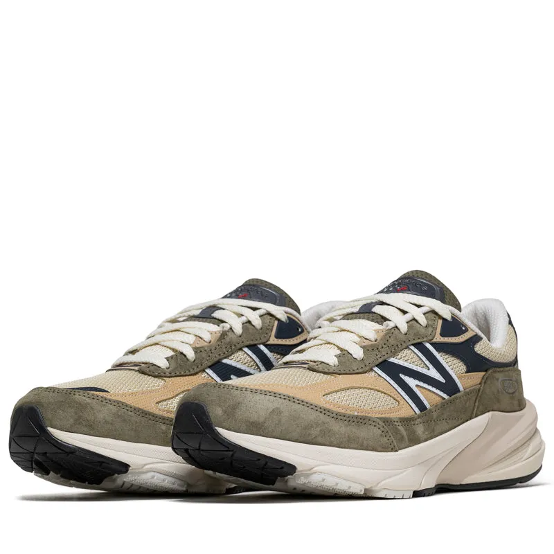 New Balance Made in USA 990v6 - Dark Camo/Incense nylon running wear Mid Top Design