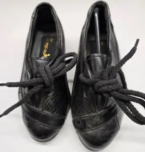 Stable construction Niam -- Infant's and Boy's Dress Oxford -- Black