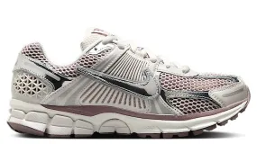 Nike Zoom Vomero 5 Metallic Silver Platinum Violet (Women's) Planet Mood Fire Red