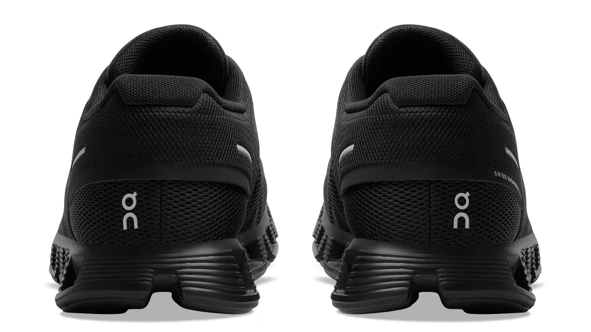 Reinforced Swim Edge On Running Cloud 5 All Black (W)