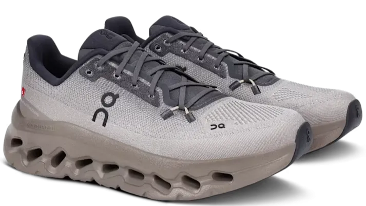 Hero Mode On Running Cloudtilt Eclipse Cinder (Women's)