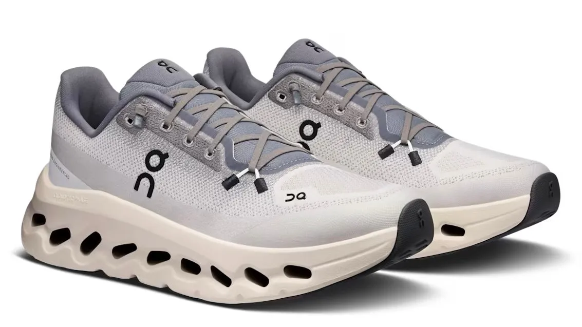 On Running Cloudtilt Rock Ivory (Women??s) Silent Walk