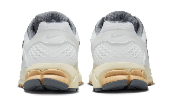 Nike Zoom Vomero 5 Summit White Pure Platinum (Women's) Mountain Strong