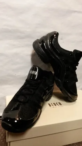 Lenny -- Split Sole Dancesneaker -- Black Ice Guard