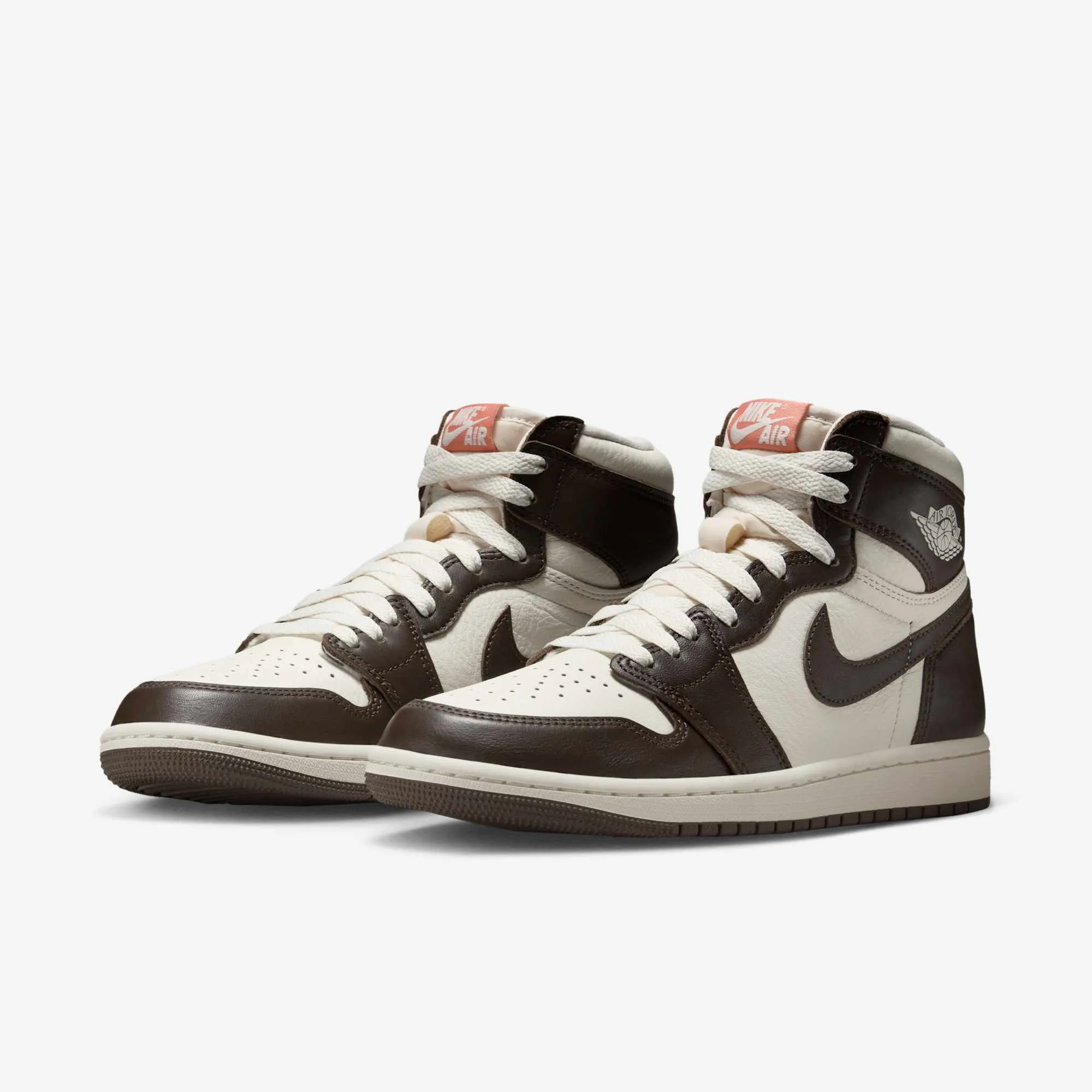 Comfort Slip Stylish Look *PRE-ORDER* (Women's) Air Jordan 1 Retro High OG 'Baroque Brown' (2025) FD2596-200