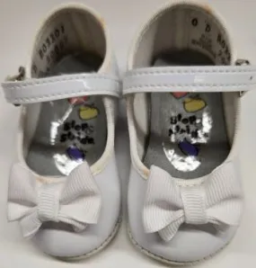 Fit Quick Dash Ranee -- Infant's Mary Jane Strap Shoe -- White Patent