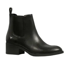 Athletic Edge Cold Trek Rewrite By Windsor Smith