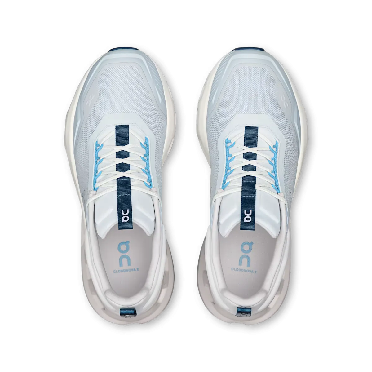 On Cloudnova X Arctic Niagara (Women??s) Low Profile Weekend Trip