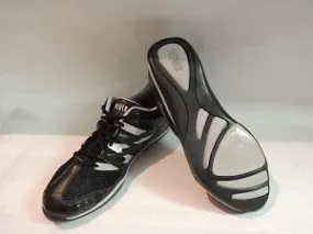 Garden Walk Ava -- Full Sole Dancesneaker --Black/Graphite