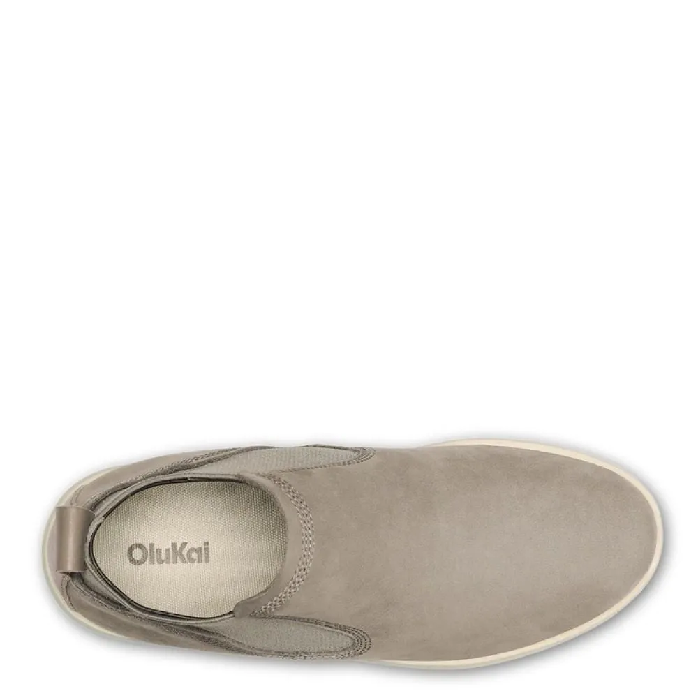 Lightweight Design Dirt Block OluKai Women's Pehuea Mid in Taupe Grey