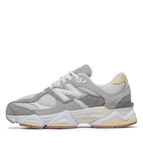 ergonomic running shoes New Balance 9060 (GS) - Sea Salt/Raincloud