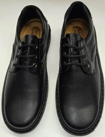 Padded Interior Nature Lover Tarrant -- Men's Casual Oxford -- Black