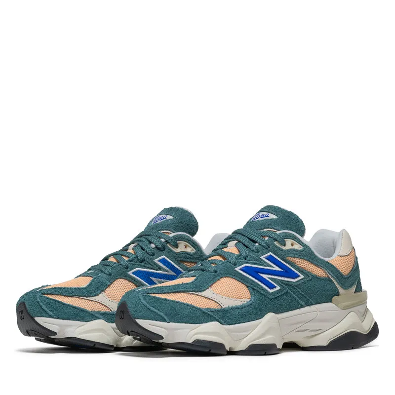 New Balance 9060 (GS) - New Spruce/Peach Blossom fartlek runs