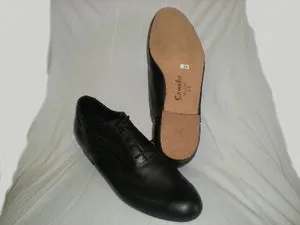 Morning Walk Lake Step Steven -- Men's Standard Ballroom Oxford -- Black