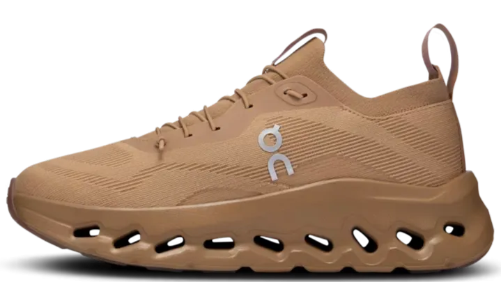 On Running Cloudtilt LOEWE Dark Sand (Unisex) photo shoot Airy Design