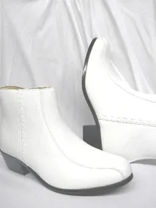 Cosmo -- Men's Cuban Heel Dress Boot -- White Non-Slip Grip Cool Look