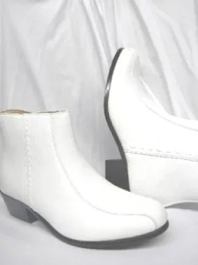 Cosmo -- Men's Cuban Heel Dress Boot -- White Non-Slip Grip Cool Look