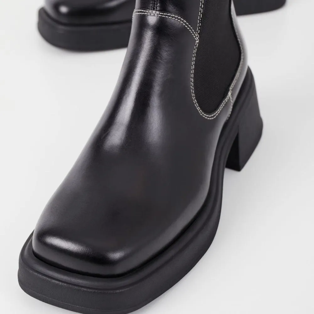 Vagabond Women's Dorah Boots in Black Leather Protective Cushion Chill Weather